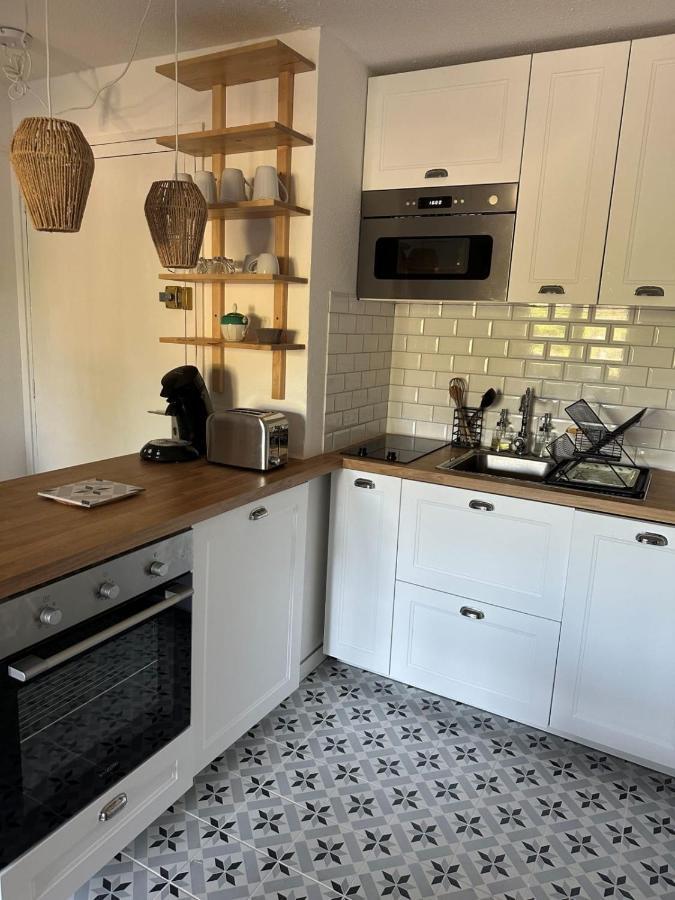 Very Cosy Apartment At 200 M From The Beaches La Londe-les-Maures Εξωτερικό φωτογραφία